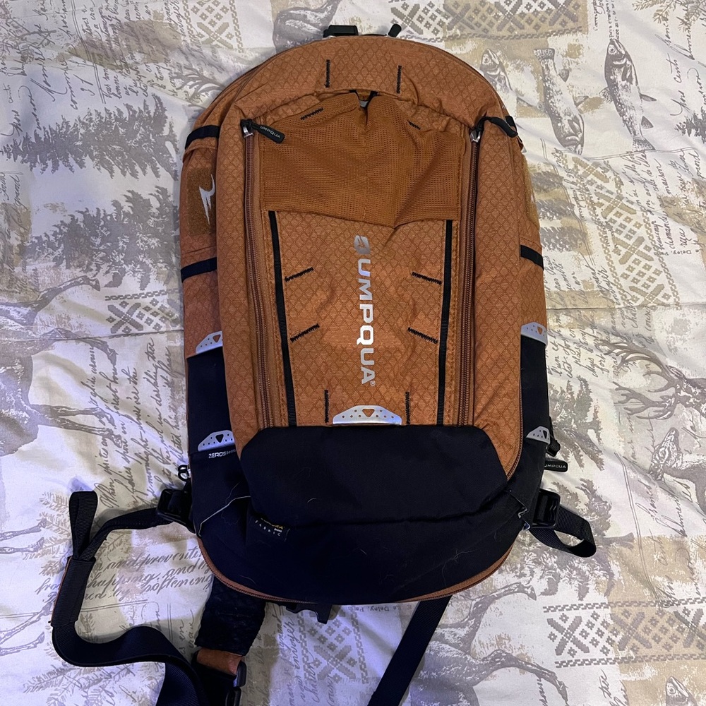 Umpqua fishing sling